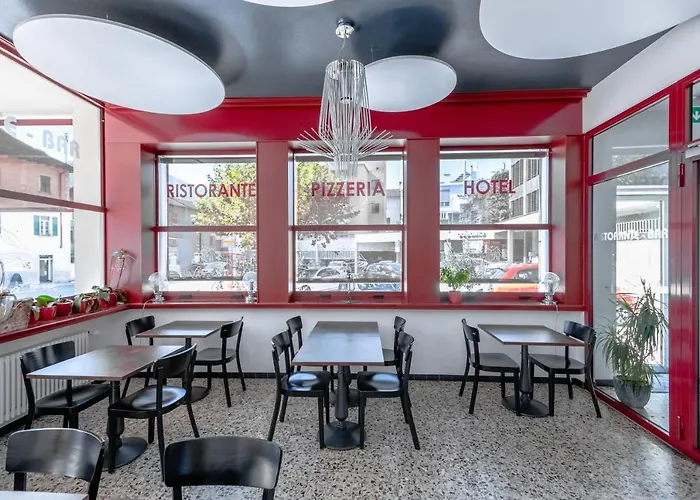 Porta Verzasca 호텔 고르돌라