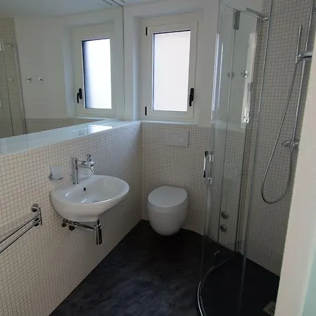 Porta Verzasca * Gordola