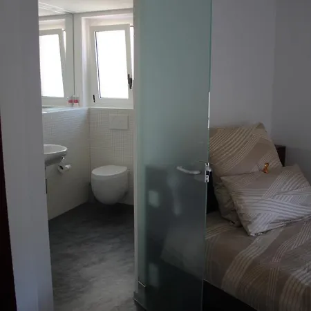 Porta Verzasca Szálloda Gordola